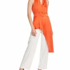 Brand new 🛒 BCBGMAXAZRIA Asymmetrical Top for 👩 women 🌟