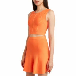 New 🥰 BCBGMAXAZRIA 👩 Womens Knit Scoop Neck/V-Neck Crop Top ⭐ -Bcbgmaxazria Sales Store b4f7ce3fbabd4952af714debcccae606 6feed8a7 5e44 4f9b a9df 5b0dc30e478b 1080x