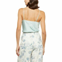 Budget 🎉 BCBGMAXAZRIA 👩 Womens Satin V-neck Camisole Top 🥰 7 Budget 🎉 BCBGMAXAZRIA 👩 Womens Satin V-neck Camisole Top 🥰 -Bcbgmaxazria Sales Store d55d04999fce4164b4254d55fbc963f8 d5aa71d4 ac12 44fc 90a0 4d43a9d513ba 1080x